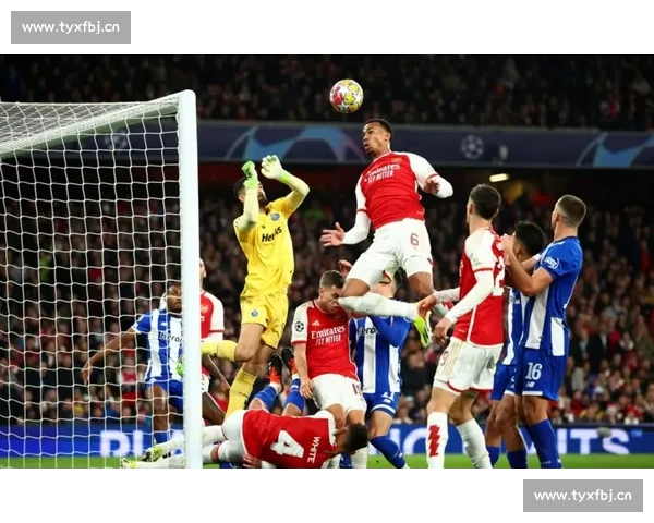 欧冠比赛精彩回放解析 各队关键时刻全景回顾与战术分析 - 副本 (2) - 副本 欧冠比赛精彩回放解析 各队关键时刻全景回顾与战术分析 - 副本 (2) - 副本